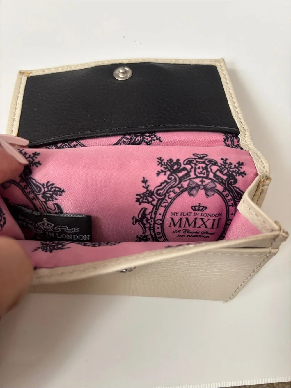 Retired My Flat In London Card Holder